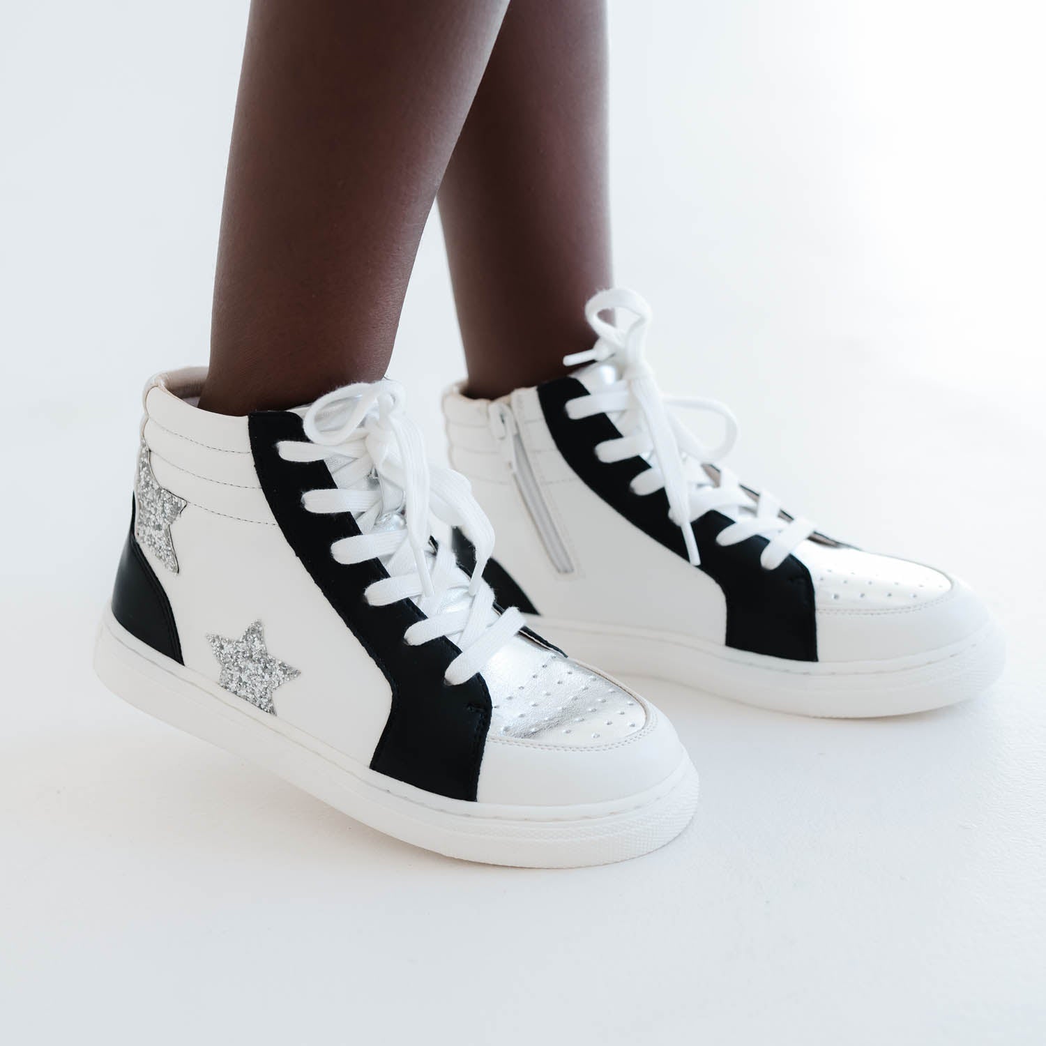 Miss Hannah Sneaker in Black White Kids Yosi Samra