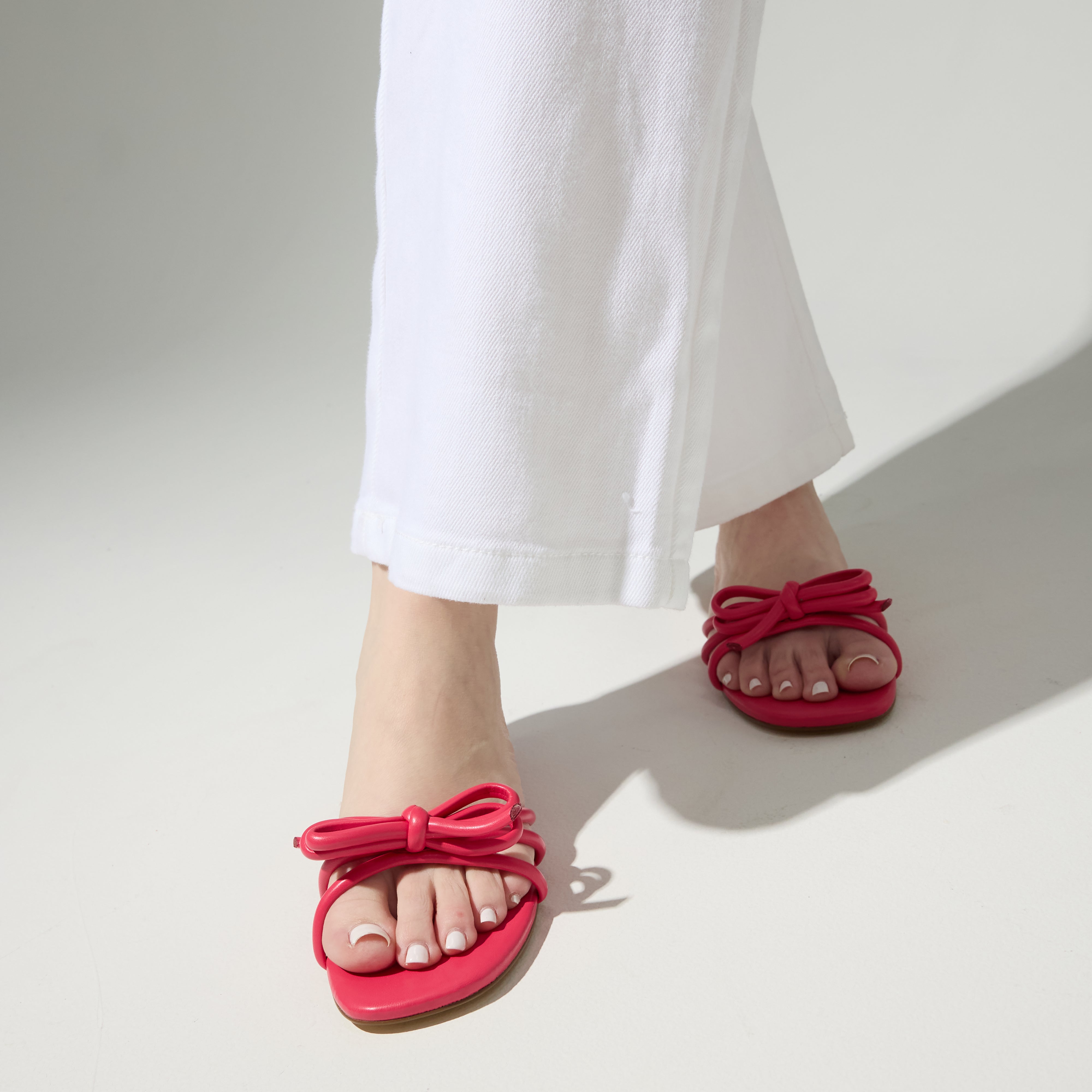 Nicole Bow Slide Sandal in Raspberry