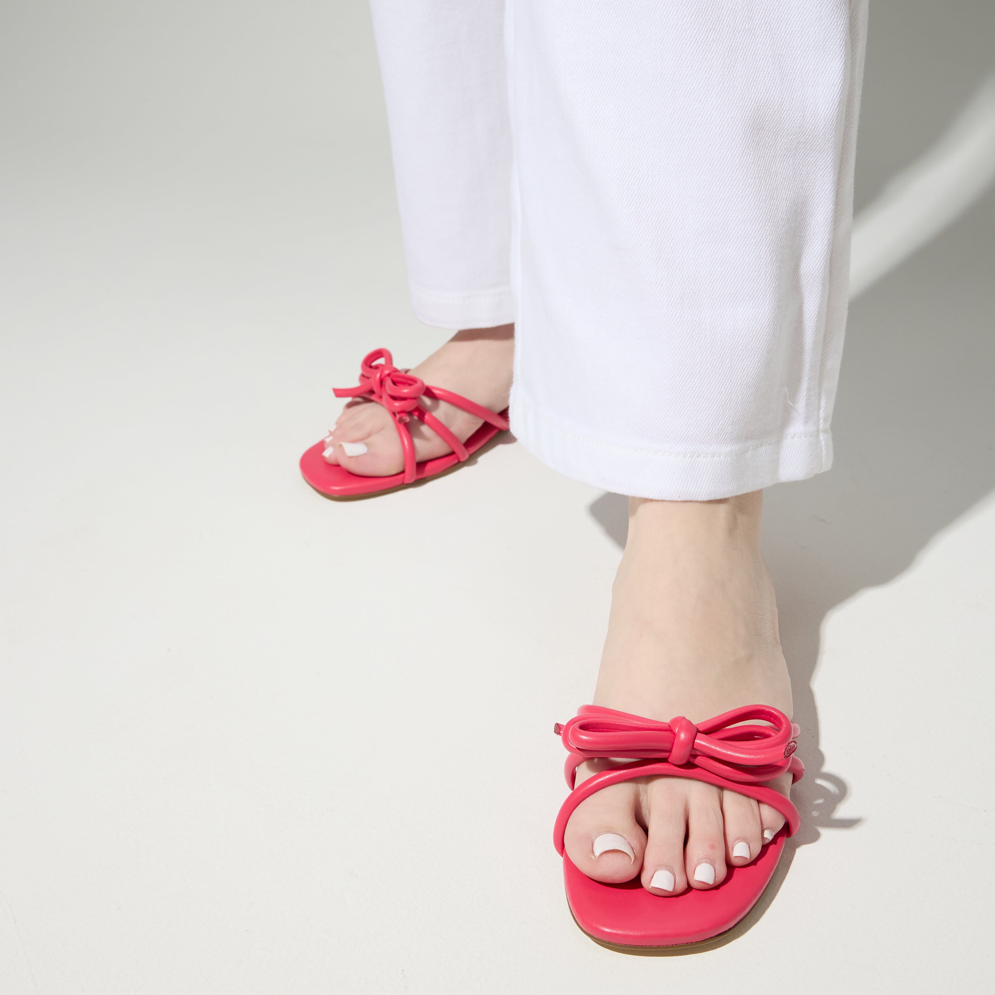 Nicole Bow Slide Sandal in Raspberry