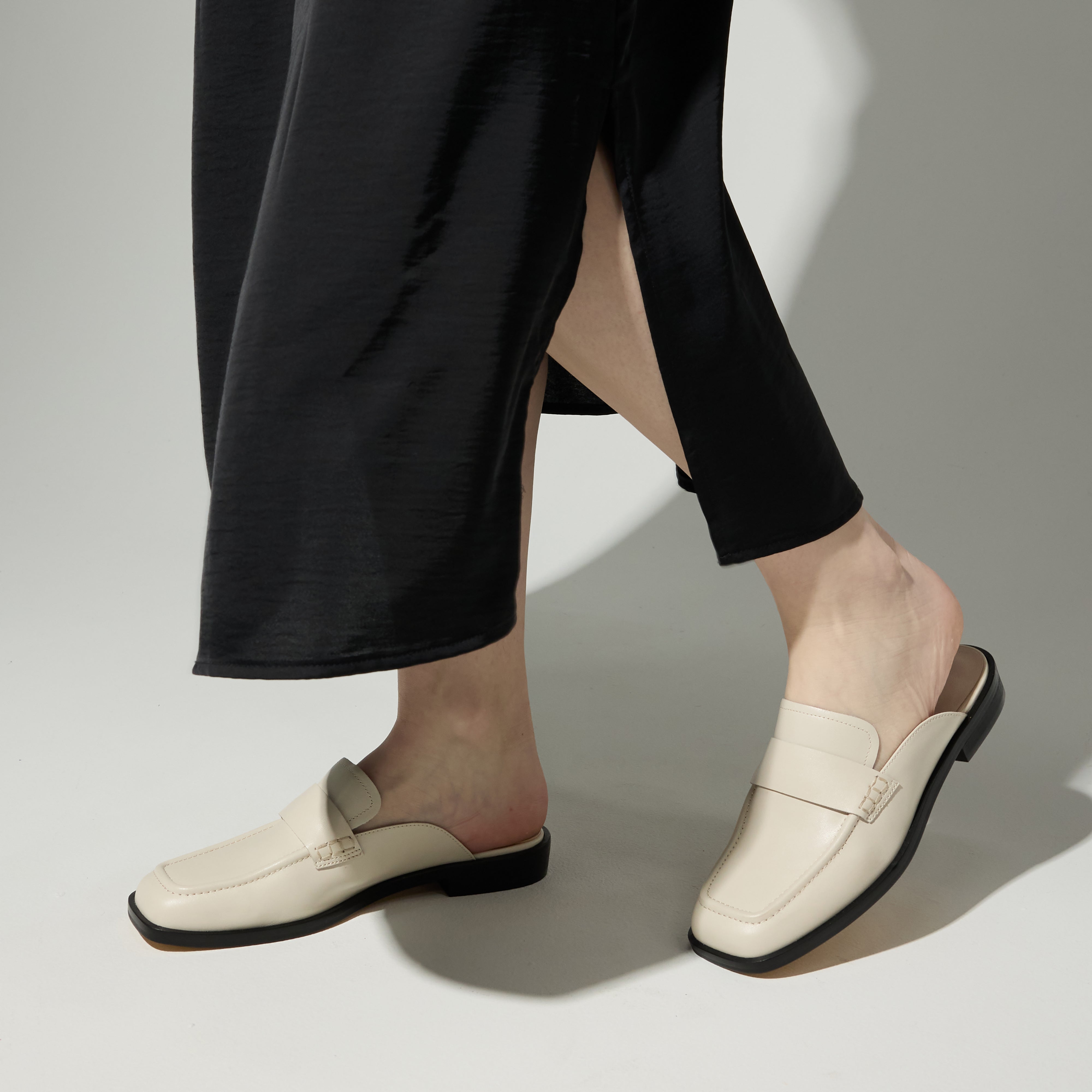 Odessa Loafer Mule in Bone Leather