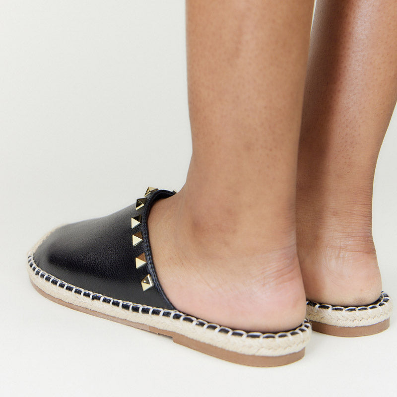 Paloma Stud Mule in Black